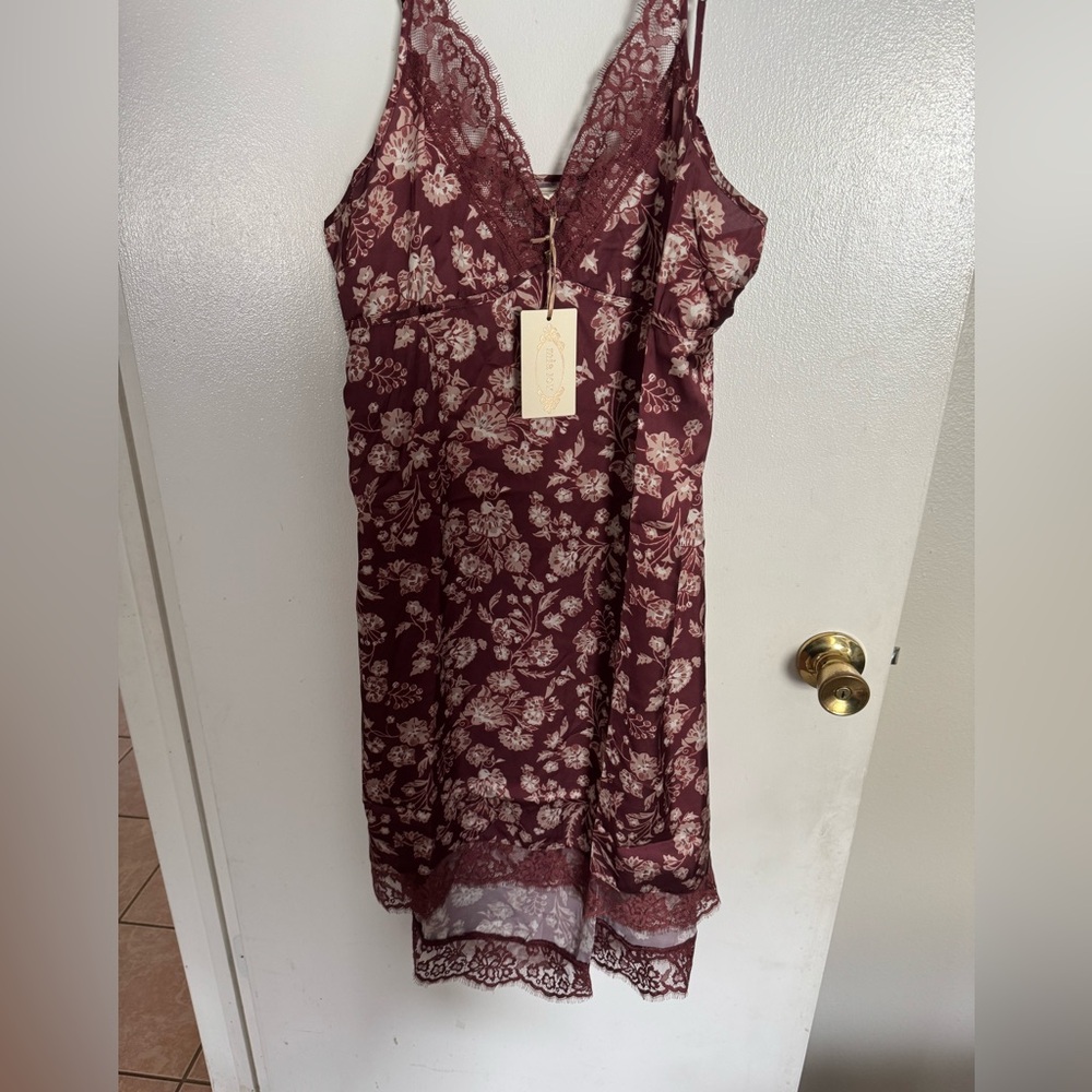 Joyfoile satin nightgown